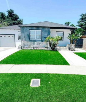 Beautiful Encino House with Backyard, Deck & Patio
